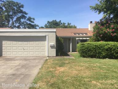 Main picture of 921 Mariposa Ln