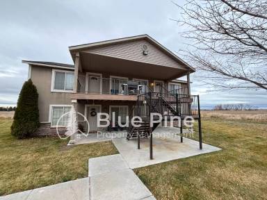 Main picture of 2866 Hunters Loop