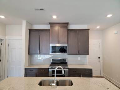 Main picture of 123 Ted Dr
