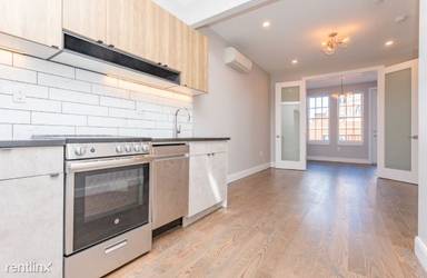 Main picture of 121 Boerum St