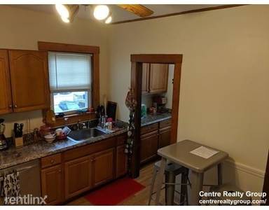 Main picture of 583 Weld St