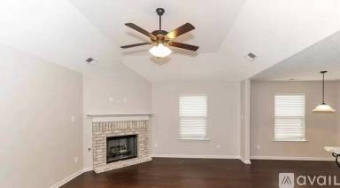 Main picture of 9440 Darren Cir S