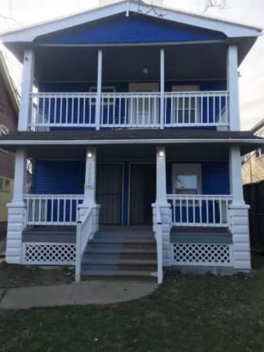 Main picture of 3560 E 114th St