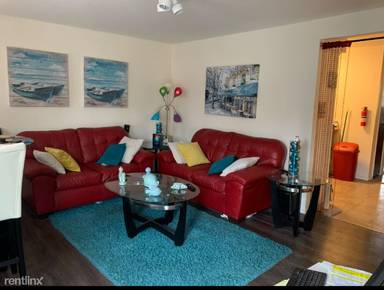 Main picture of 750A Avenue E
