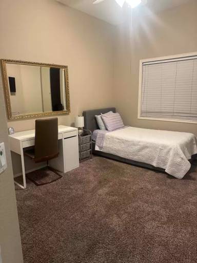 Main picture of 3320 W Shannon Pl