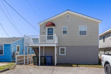 Main picture of 117 W Bogue Blvd