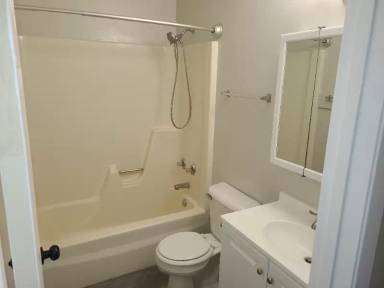 Main picture of 2501 S Emerson Ave