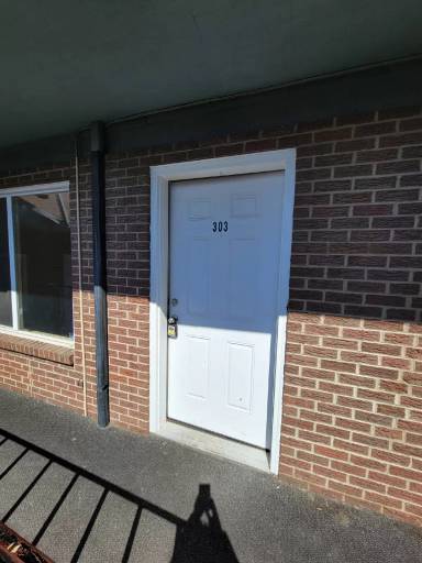Main picture of 1900 11th Ave