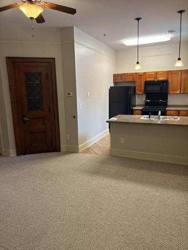 Main picture of 1521 Tower Ave
