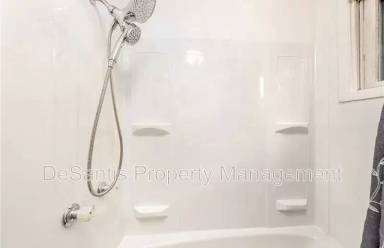 Main picture of 635 Canal St