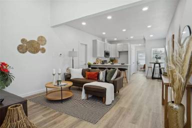 Main picture of 571 Josephine St