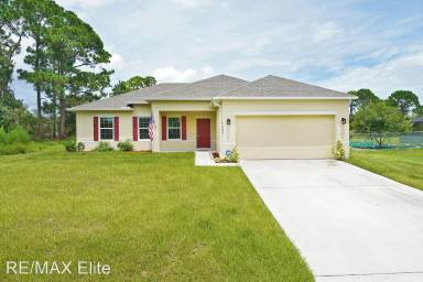 Main picture of 1483 Van Buren Ave SE