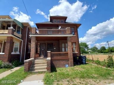 Main picture of 1418 W Euclid St