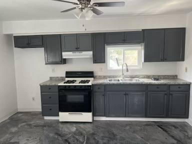 Main picture of 803 Lincoln Ave
