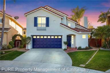 Main picture of 4 Walnut Dr