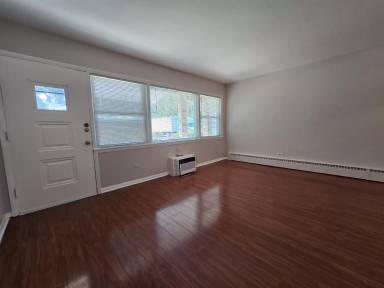 Main picture of 1001 N Harlem Ave