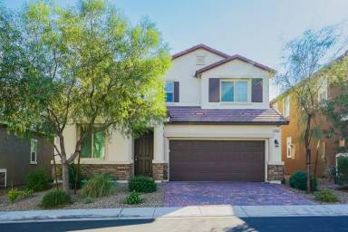 Main picture of 6338 Arcade Fire St