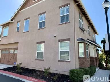 Main picture of 5846 Flora Cmn