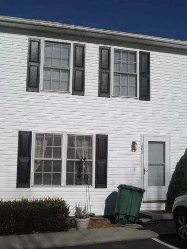 Main picture of 608 Stone St