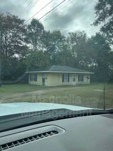 Main picture of 448 Mason St