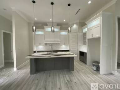 Main picture of 1504 Bond St