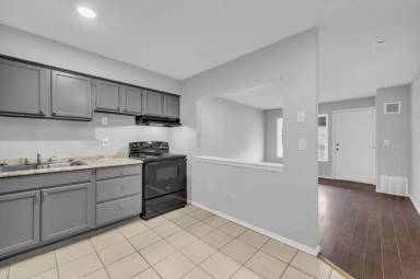 Main picture of 1500 E 29th St
