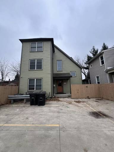 Main picture of 2380 Professor Ave