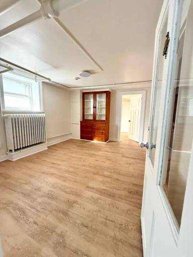 Main picture of 37 Green St