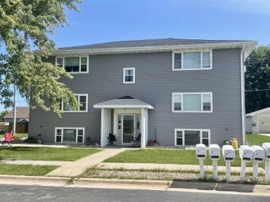 Main picture of 406 N Mantorville Ave