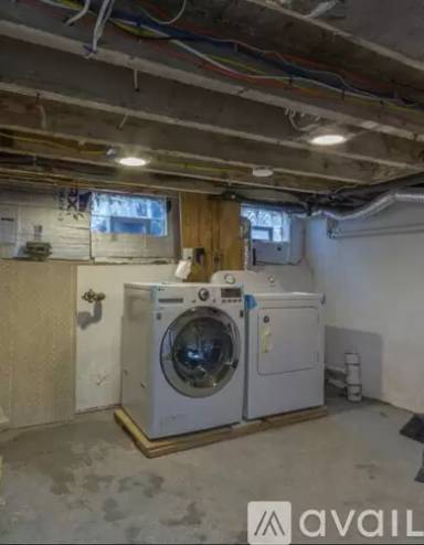 Main picture of 4516 Hedge St