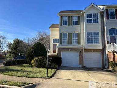 Main picture of 20637 Glenmere Sq