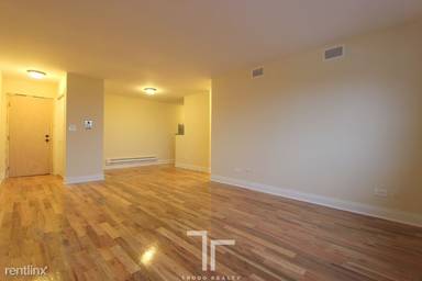 Main picture of 555 W Arlington Apartments