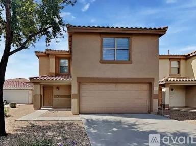 Main picture of 650 E Banelli Pl