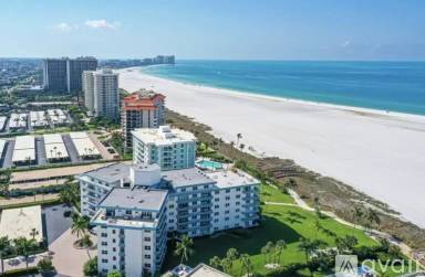 Main picture of 220 Seaview Ct