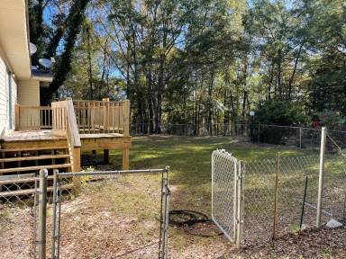 Main picture of 520 Lee Road 115