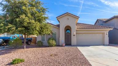 Main picture of 1039 S 219th Dr