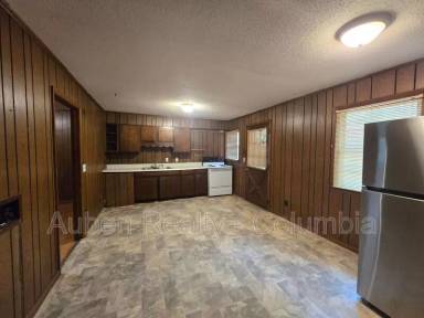 Main picture of 12 Joyce Ct