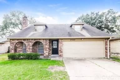 Main picture of 22506 Red River Dr