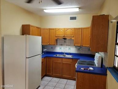 Main picture of 412 Churchill Dr