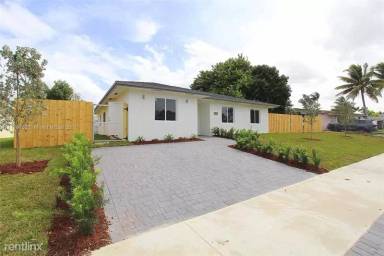 Main picture of 29905 SW 149th Ct