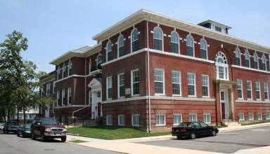 Main picture of 1322 Half St SW