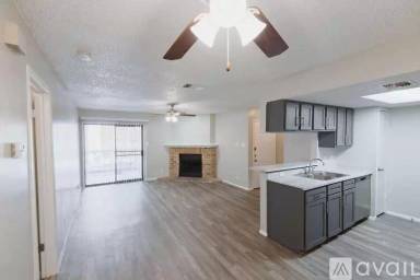 Main picture of Hidden Oaks Apartments