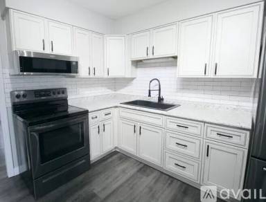 Main picture of 2305 Cornwall Dr