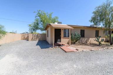 Main picture of 2631 N Fontana Ave