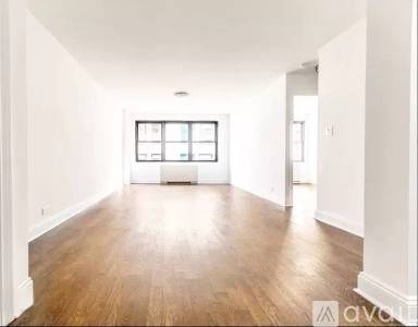 Main picture of 96 5th Ave Apartments