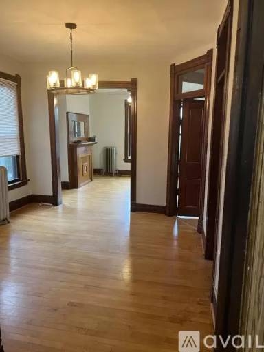 Main picture of 2311 S Central Park Ave