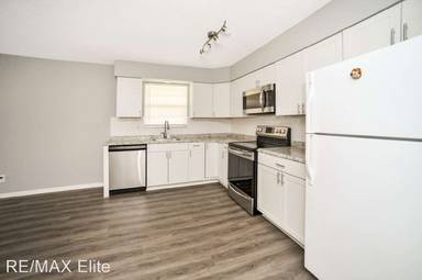 Main picture of 2025 Renee Pl