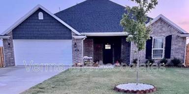 Main picture of 611 Holly St