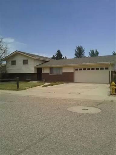 Main picture of 201 Reed Rd