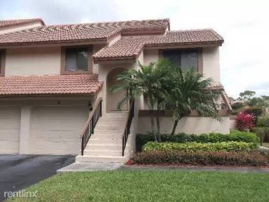 Main picture of 5751 Coach House Cir